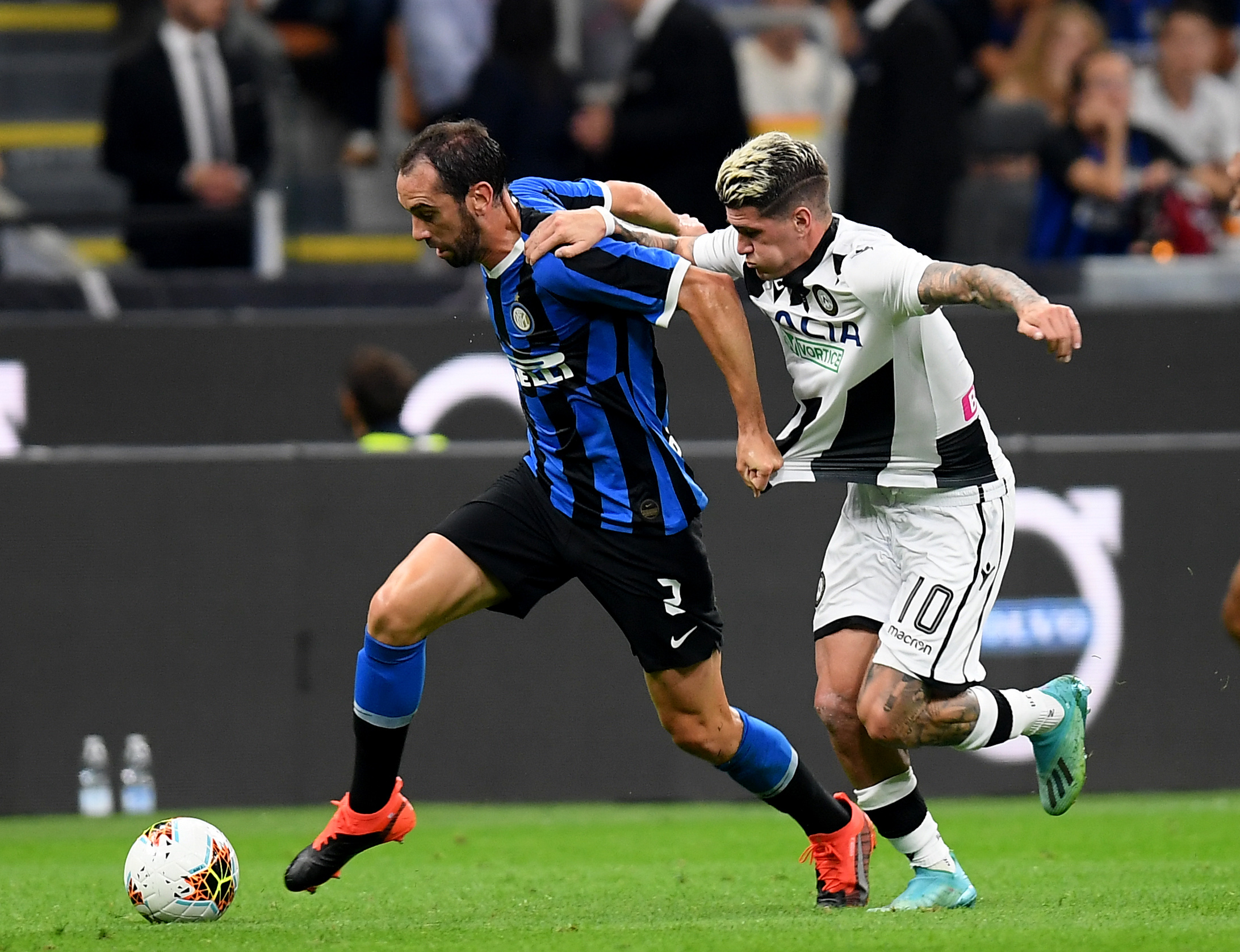 手与观众的 手与观众的