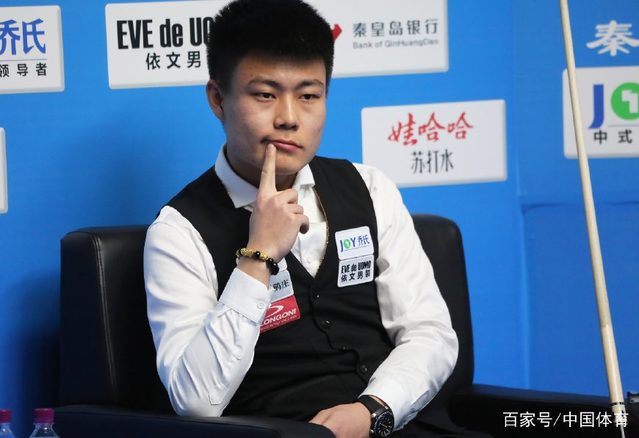 她是近两年 她是近两年