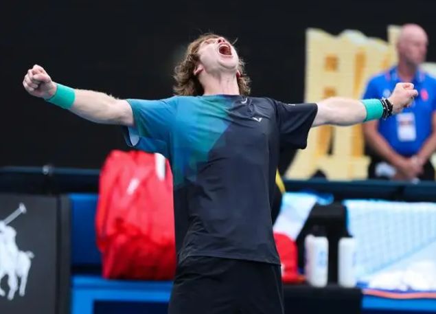 他的防守能 他的防守能