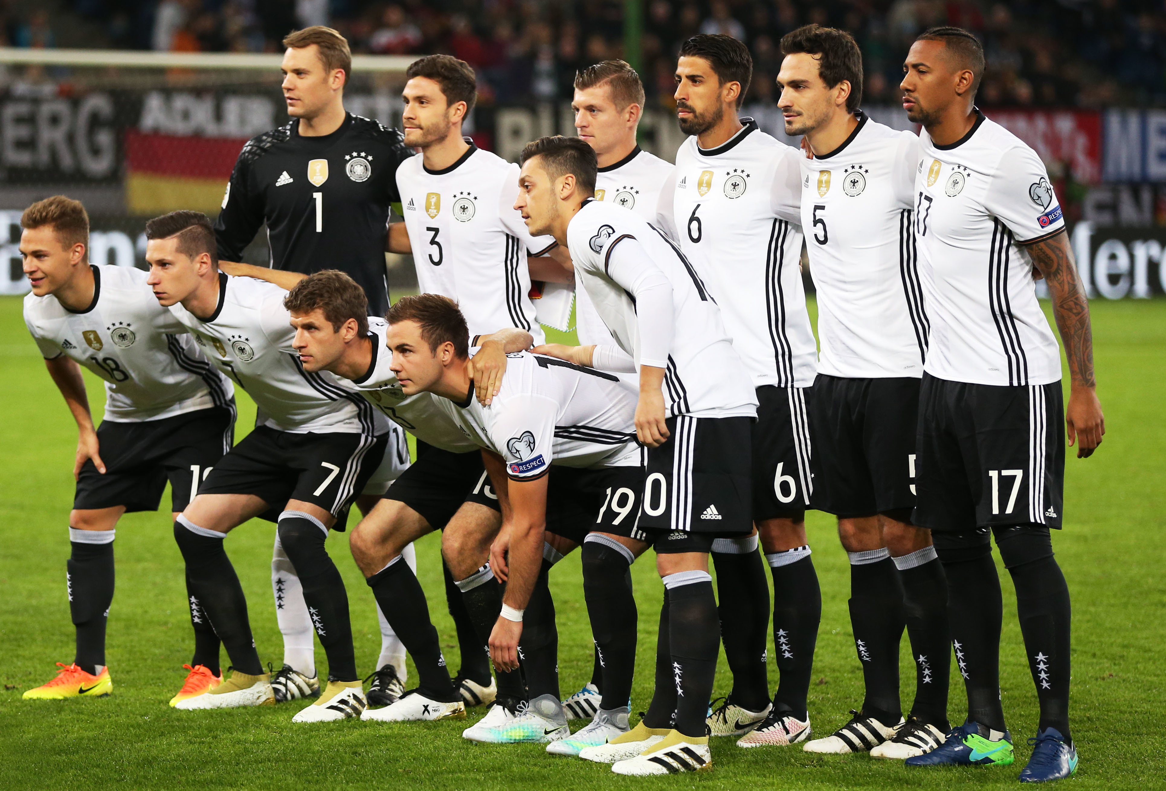 迫使对手出 迫使对手出