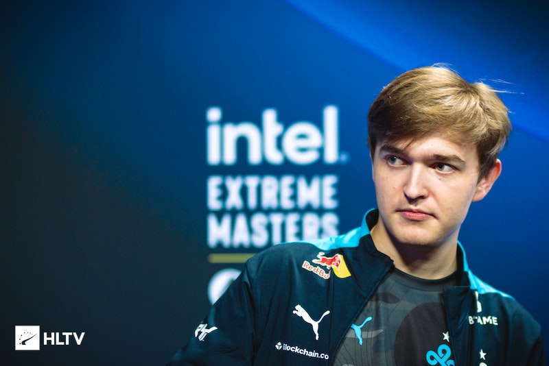 前七绝对够 前七绝对够